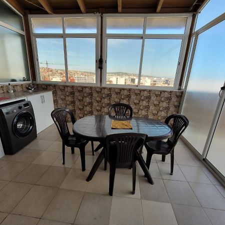 Elegant 2-Bedroom Tangiers City Appartment With Beautiful Terrace Extérieur photo