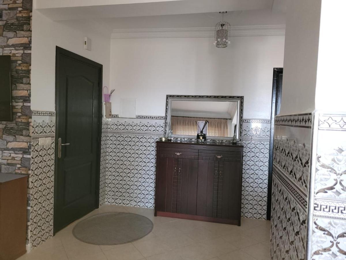 Elegant 2-Bedroom Tangiers City Appartment With Beautiful Terrace Extérieur photo