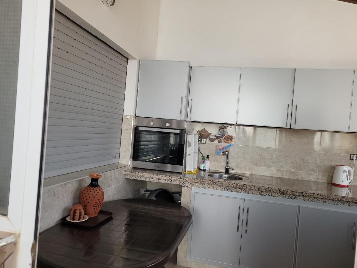 Elegant 2-Bedroom Tangiers City Appartment With Beautiful Terrace Extérieur photo